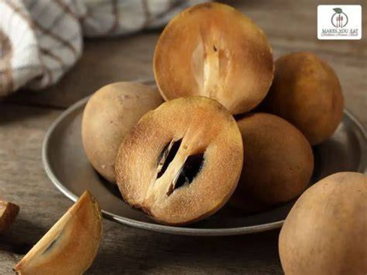 Can I eat Chikoo in pregnancy?
