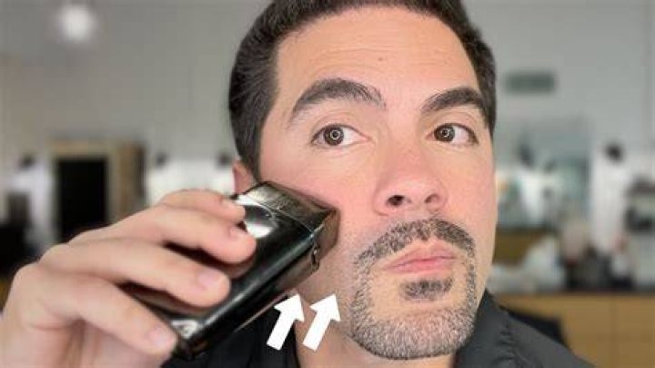Can you use an electric razor on wet hair?