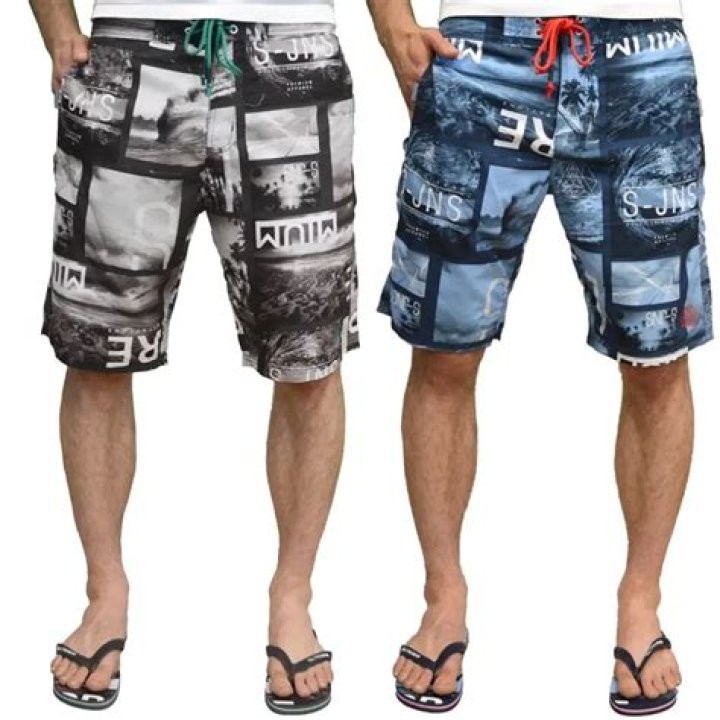 Can you wear flip flops to Vegas pool party?