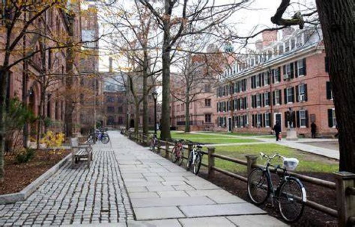 Does Yale require SAT?