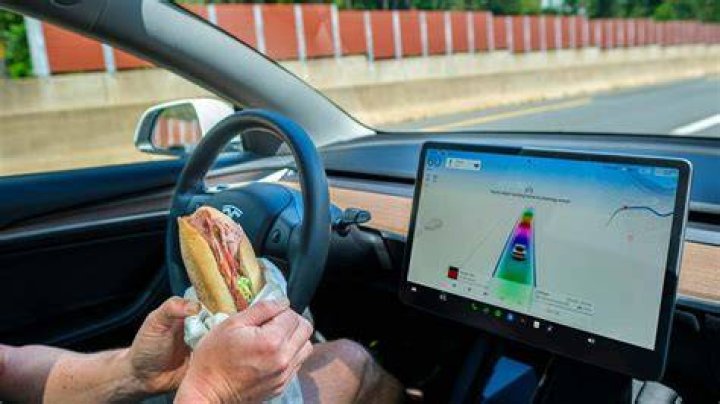 Is eating in a car distracted driving?