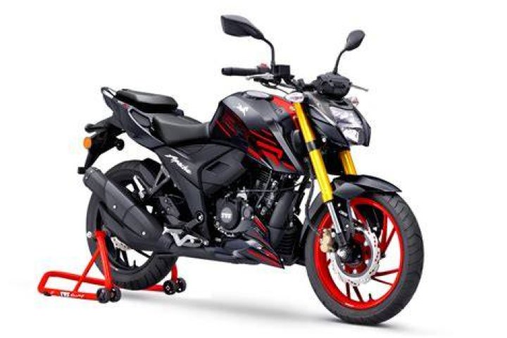 Is RTR 200 4V good for long drive?