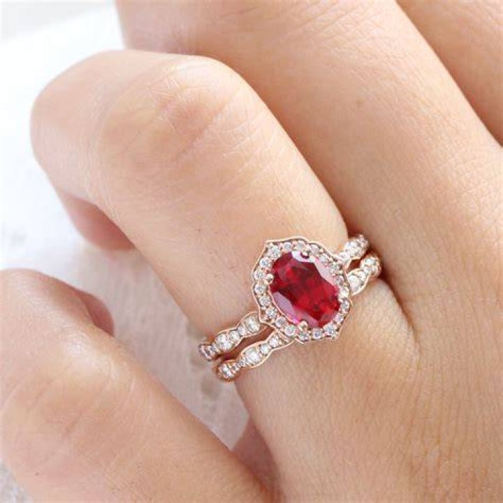 What does a ruby wedding ring symbolize?