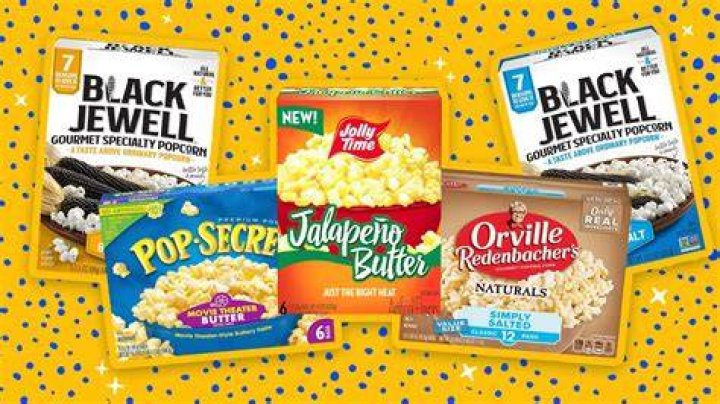 What does Black popcorn taste like?