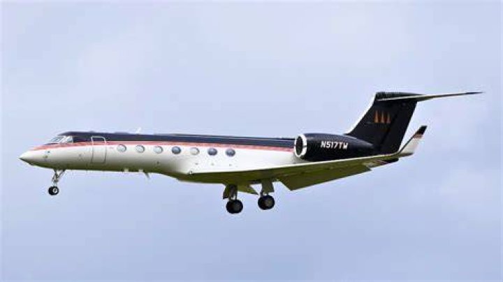 What is Tiger Woods private jet?