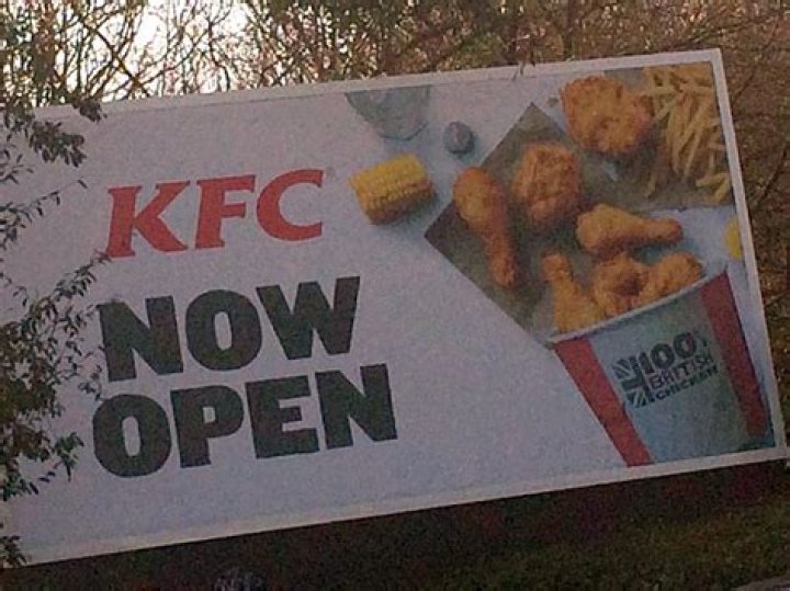 Why did KFC switch from Bidvest to DHL?